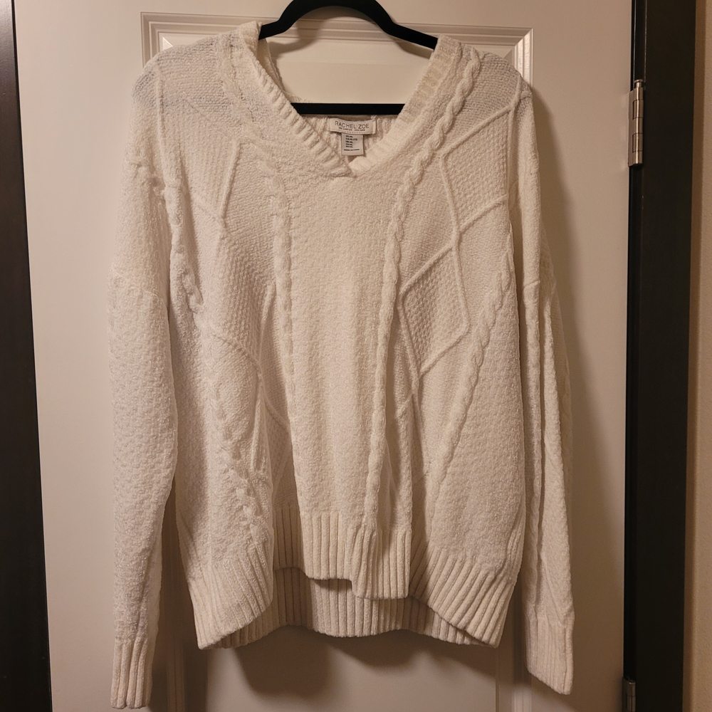 Rachel Zoe White Hooded V-Neck Sweater Timeless Knit Design